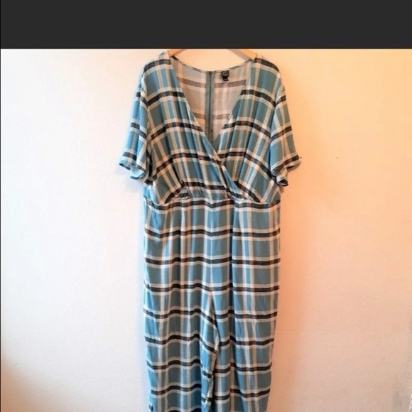 3/$10 NWOT jumpsuit plaid - Picture 3 of 8